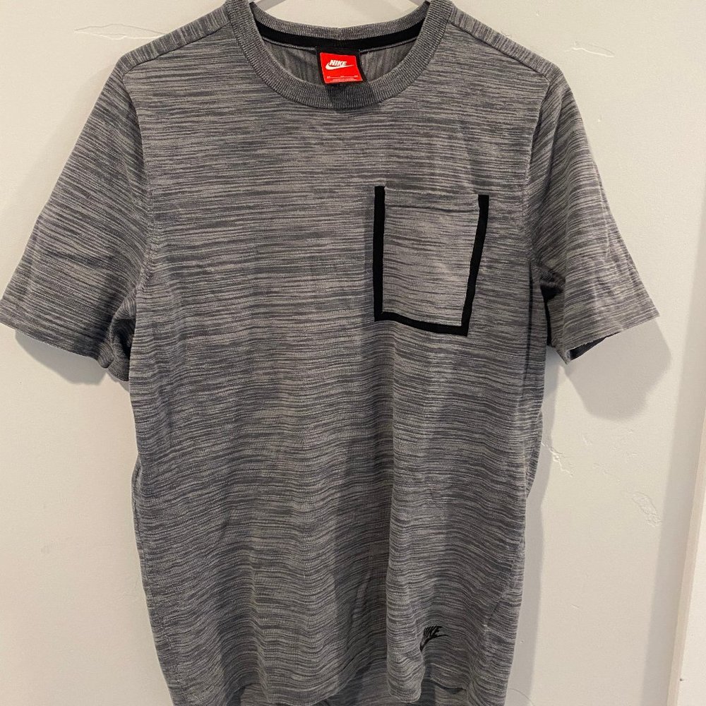 Nike Sportswear T-shirt